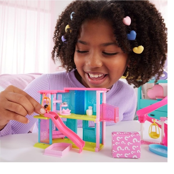 Barbie Mini BarbieLand 🛝Dreamhouse with Private Jet - Picture 2 of 6